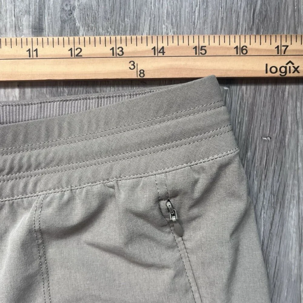 KUHL Freeflex Move Pants Women’s Size Medium Reg UPF 50+ Outdoors Hiking Tan